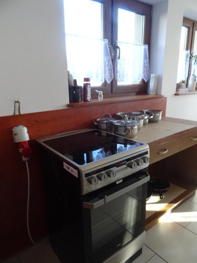 Gosciniec Klejnot Hotel Borowo Kültér fotó