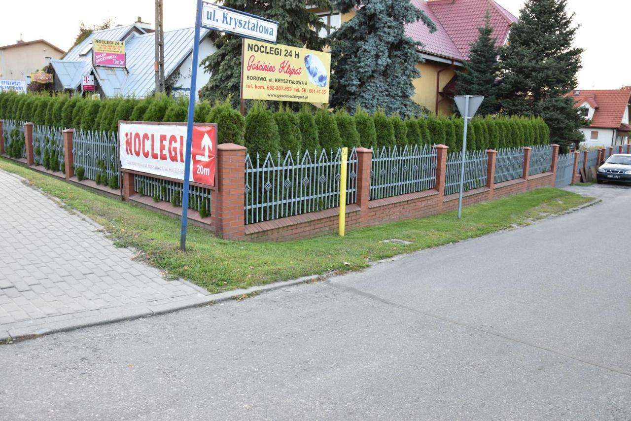 Gosciniec Klejnot Hotel Borowo Kültér fotó