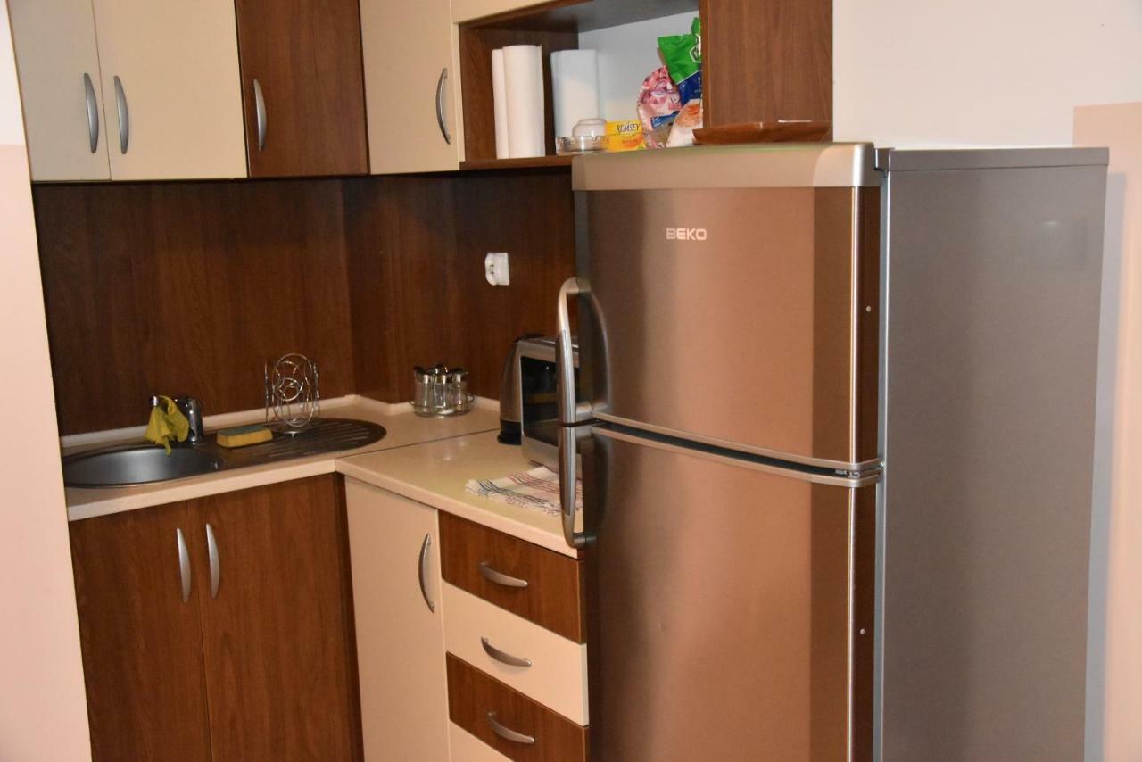 Gosciniec Klejnot Hotel Borowo Kültér fotó